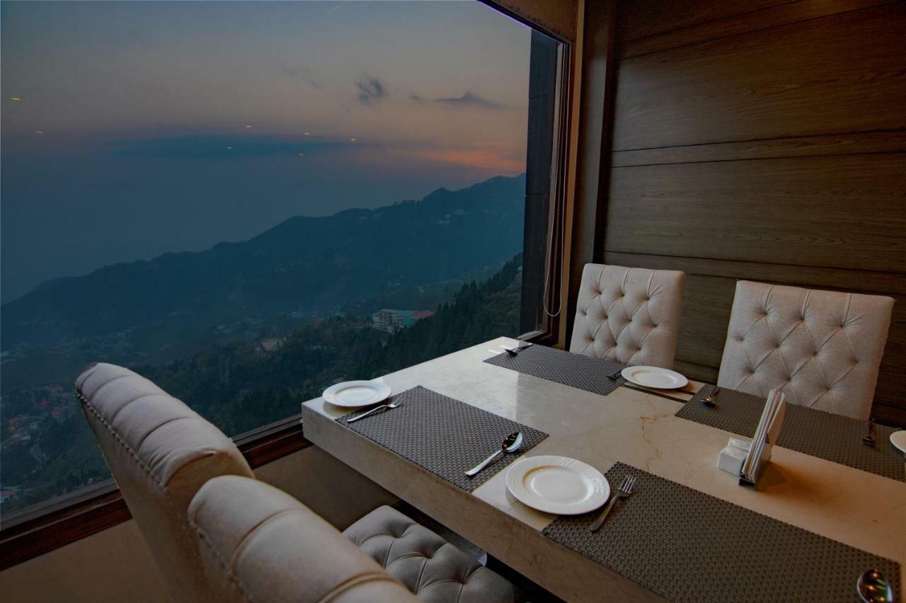 Grand Imperial Resort Mussoorie Buitenkant foto