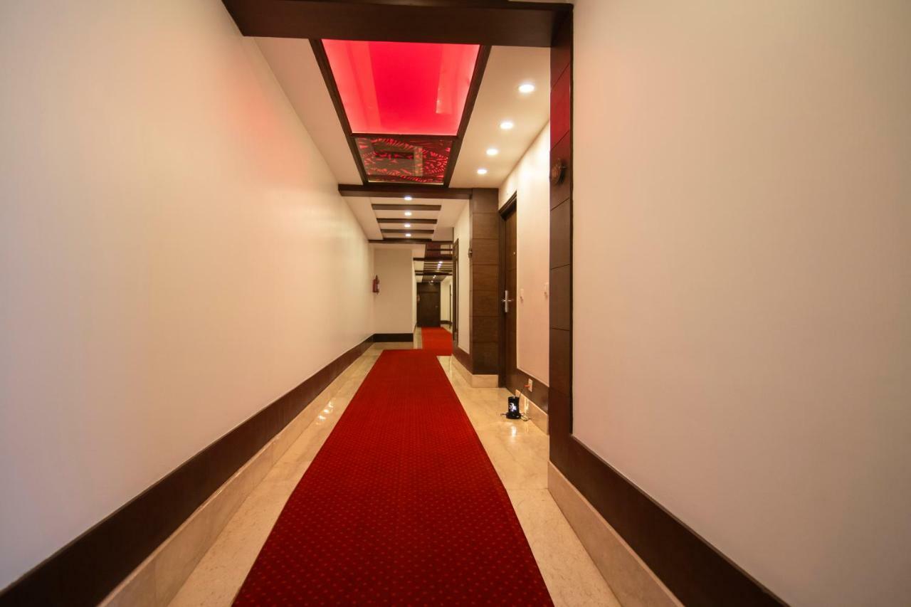 Grand Imperial Resort Mussoorie Buitenkant foto