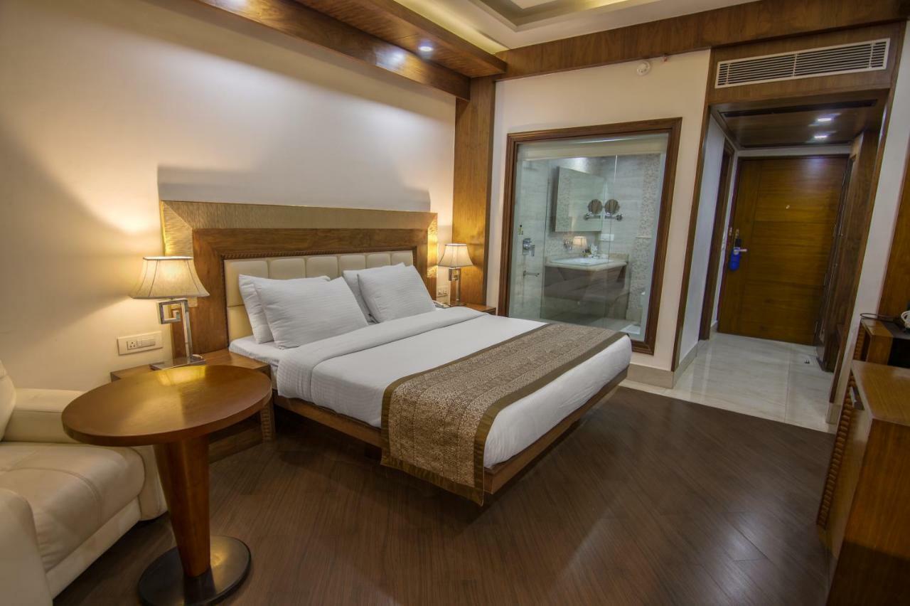 Grand Imperial Resort Mussoorie Buitenkant foto